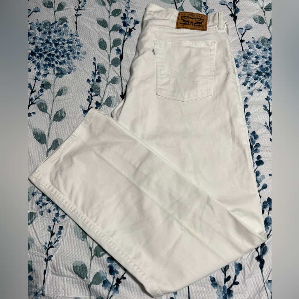 Brand New Without Tag Levis 514 Womens Jeans